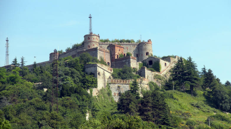 Forte Sperone, Genova