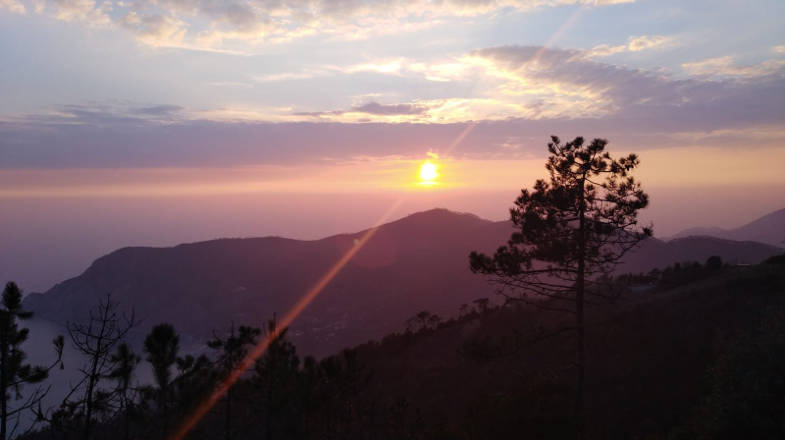 Panorama da Serra, Frazione di Lerici