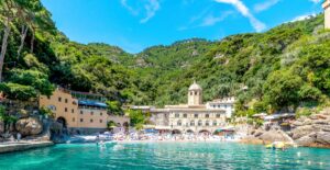 abbazia di SAN FRUTTUOSO vista dal mare